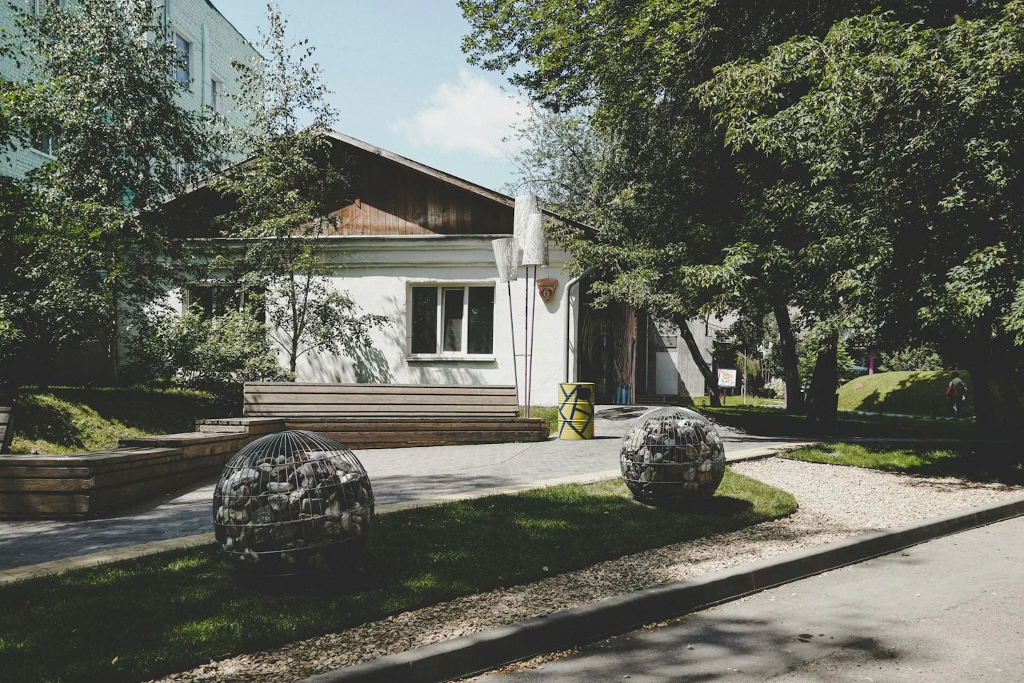 노출 콘크리트 현대 주택